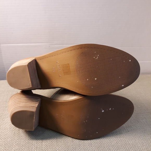 Kelsi Dagger Booties - Picture 4 of 4